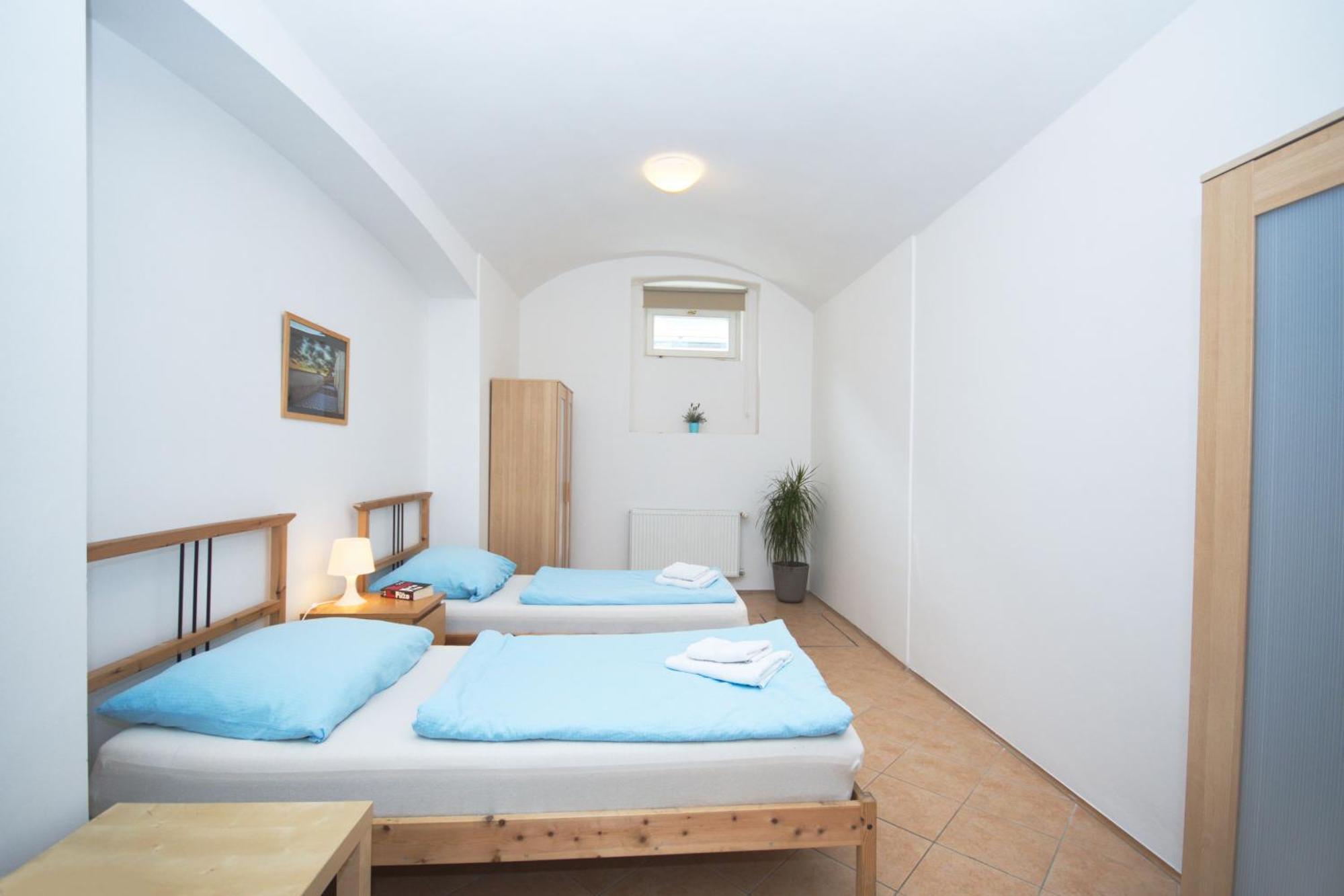 פראג Residence Kostnicke Square מראה חיצוני תמונה