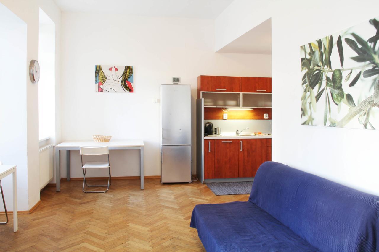 פראג Residence Kostnicke Square מראה חיצוני תמונה