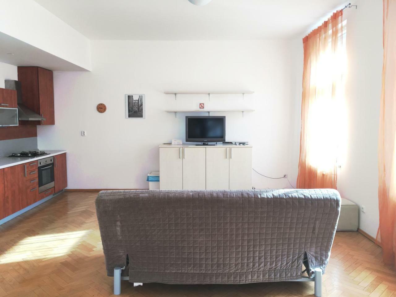 פראג Residence Kostnicke Square מראה חיצוני תמונה